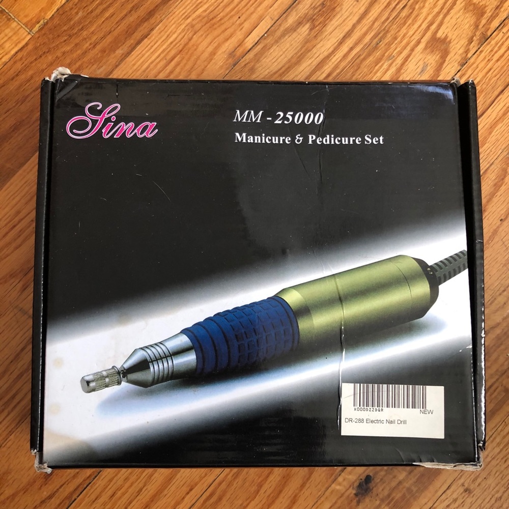 Manicure and pedicure kit